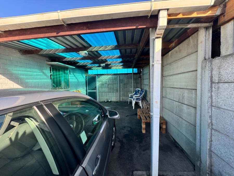  Bedroom Property for Sale in Bonteheuwel Western Cape